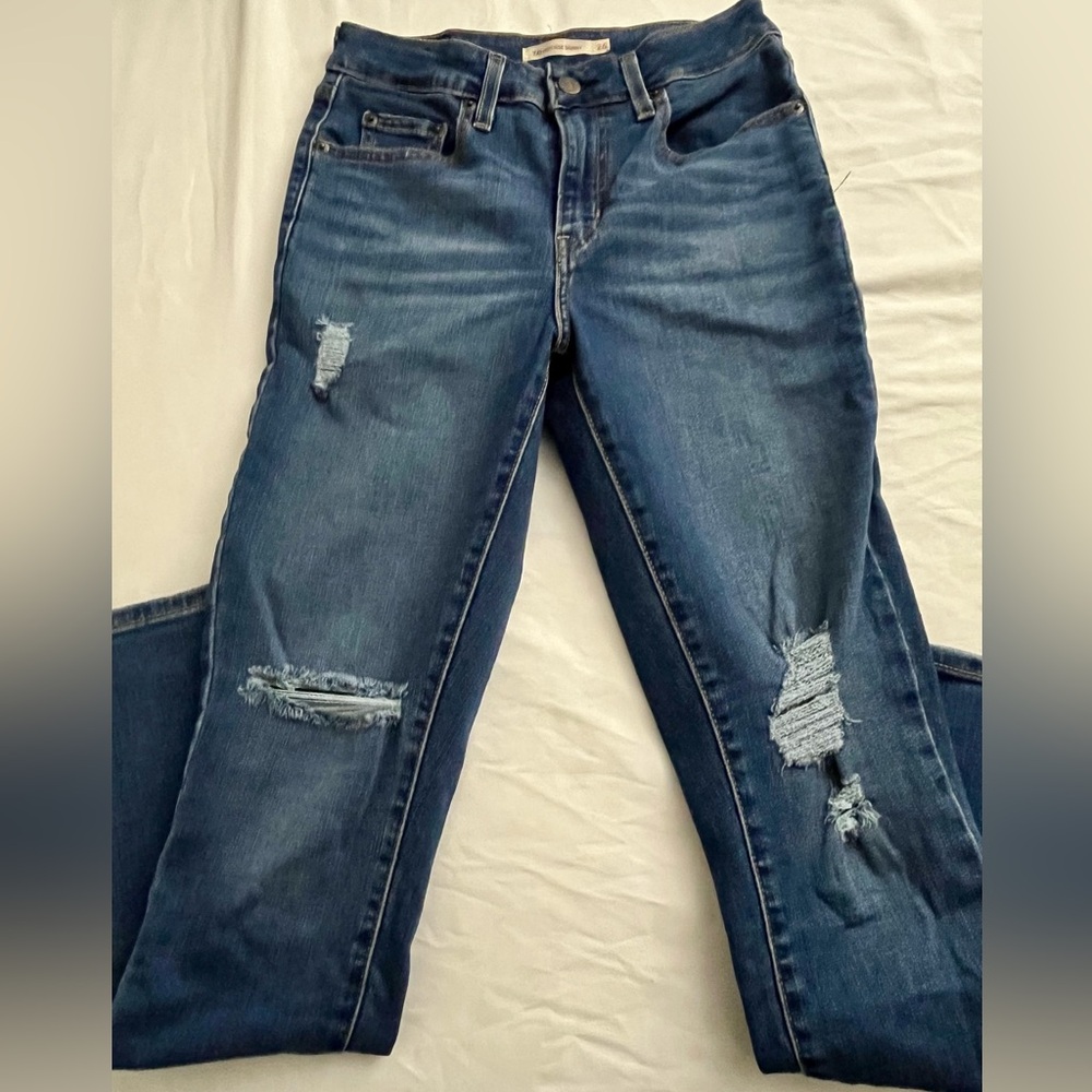 ✨Levi’s 721 High Rise Skinny W26 x L28✨